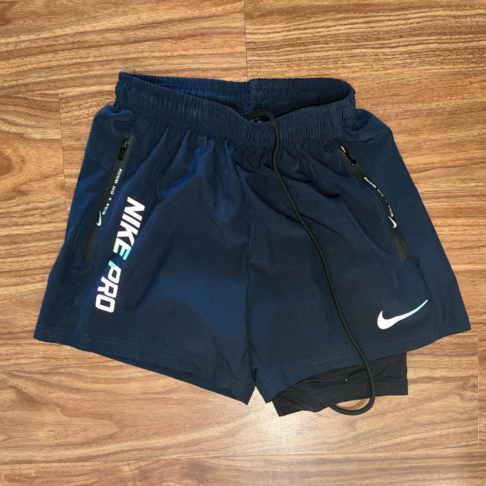 Running shorts